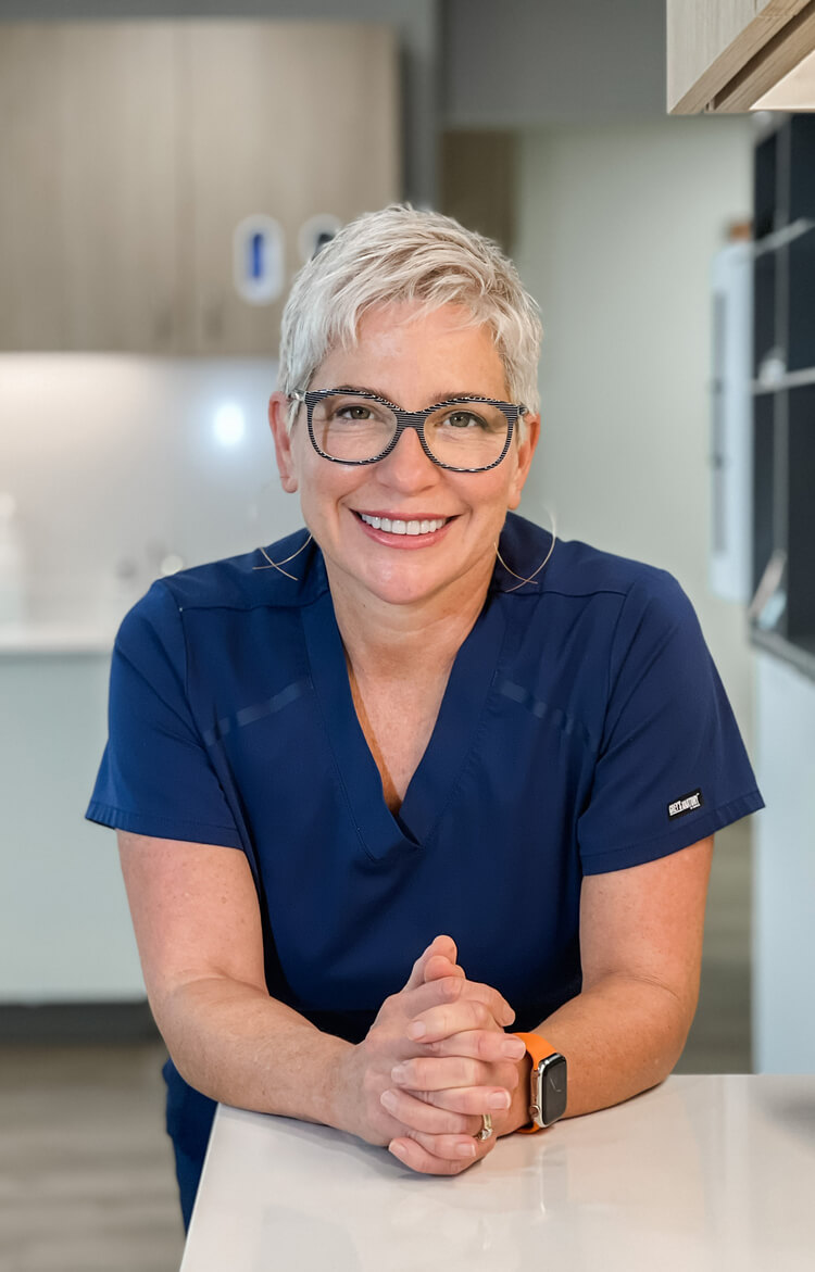Dr. Kelly Giannetti